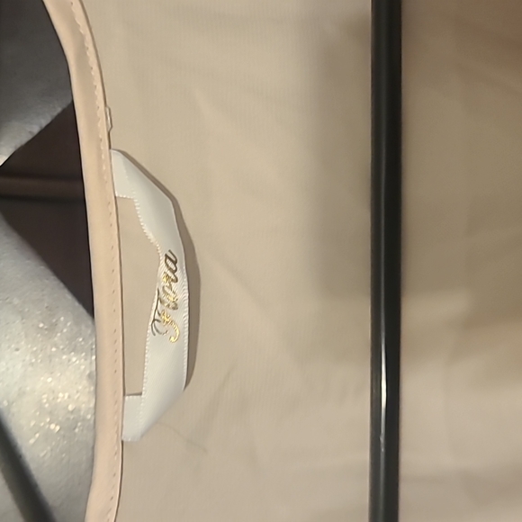 Satin light pink robe - Picture 2 of 5